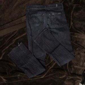 Size 25 straight leg 7FAM jeans